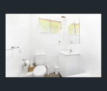 2/10 Pearson Street, Gladesville, NSW 2111 - Photo 4