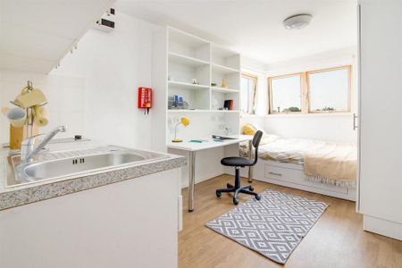 Studio to rent - Photo 4