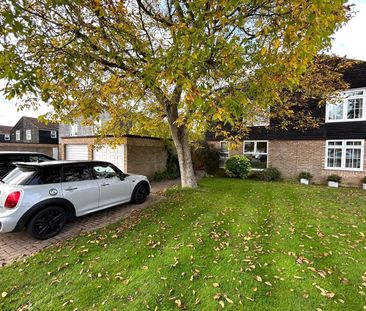 1 bedroom sharedAccommodation in Coningsby, Bracknell - Photo 2