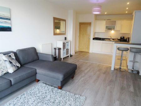 High Street, Southampton - Photo 5