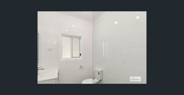 Neat and Tidy Home! - Photo 1