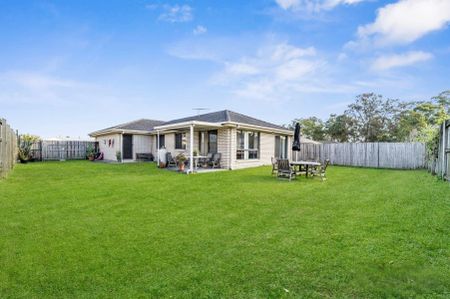 6 Broadway Avenue, 4132, Marsden Qld - Photo 3