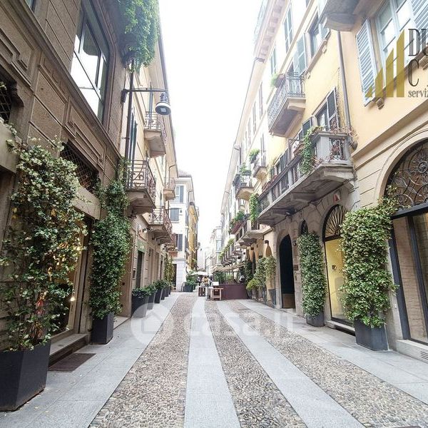 Bilocale in Affitto in Via Fiori Chiari a Milano - Photo 1
