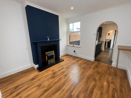 2 bedroom house to rent - Photo 3