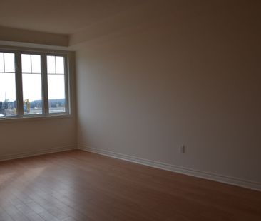 For Lease - 2420 Baronwood Drive Unit# 32-02, Oakville, Ontario - Photo 1