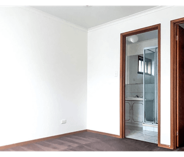 Hoppers Crossing Gem – Big Backyard, Modern Living, Perfect Location - Photo 5