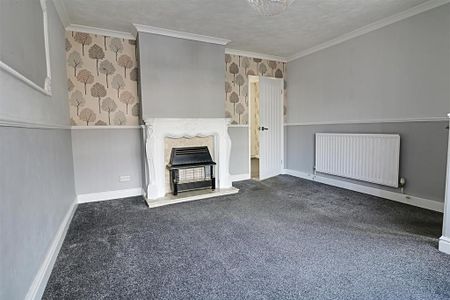 3 bedroom terraced house to rent - Photo 2