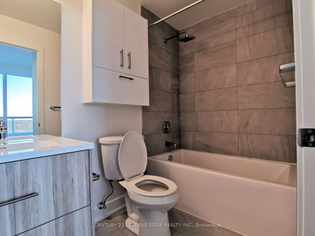 For Lease - 180 Fairview Mall Drive Unit# 711, Toronto, Ontario - Photo 3