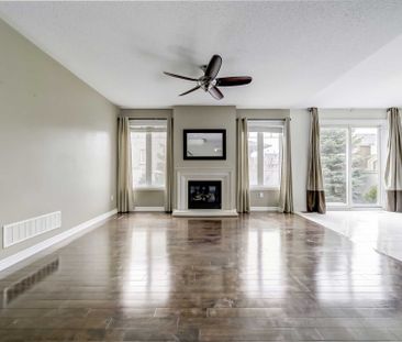 For Lease - 2 Bowkett Drive, Richmond Hill, Ontario - Photo 2