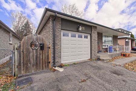 For Lease - 35 Harland Crescent, Ajax, Ontario - Photo 4