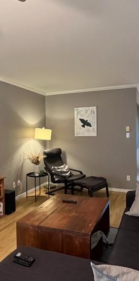 GRAND 4 PIECES BALCON STATIONNEMENT, ESPACE BUREAU. - Photo 1