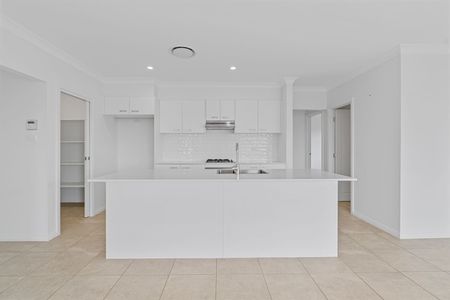 Near new 4-bedroom home in Wilton Greens - Photo 4