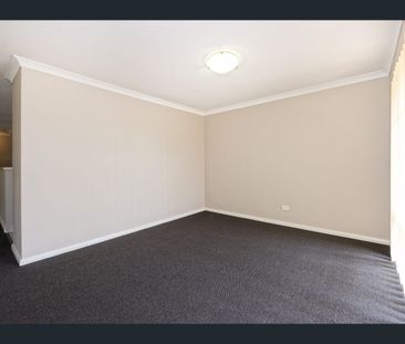 23 Ascot Parkway, Bertram, WA 6167 - Photo 5