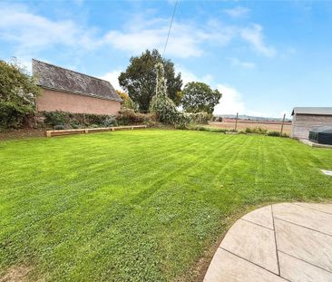 3 bedroom semi-detached house to rent - Photo 6