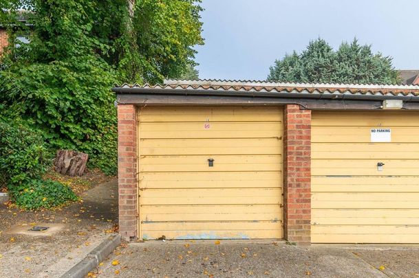1 bedroom end of terrace house to rent - Photo 1