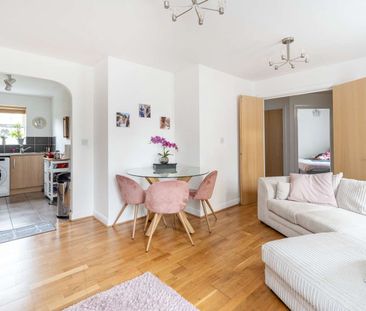 Boundary Lane, Carterton, Oxfordshire, OX18 - Photo 5