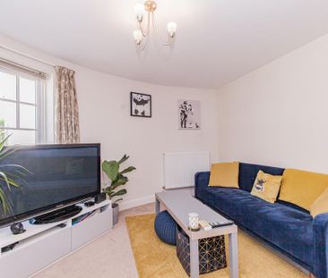 2 bedroom apartment to rent - Photo 3