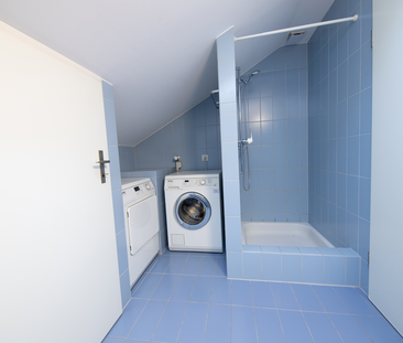 Grosszügige 3.5 Dachzimmer-Wohnung in Muttenz - Foto 4