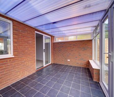 3 bedroom terraced house to rent - Photo 2