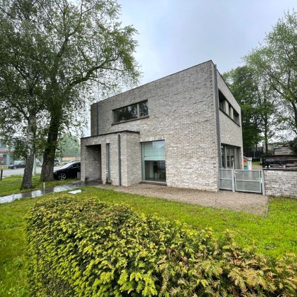 Moderne energiezuinige woning met mooie tuin en garage - Foto 1