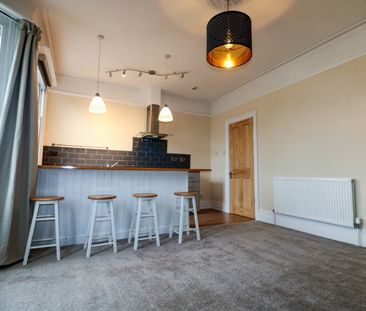 2 Bed Flat, Compton Road, BN1 - Photo 2