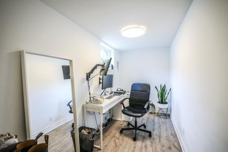 For Lease - 679 Gladstone Avenue Unit# Lower, Toronto, Ontario - Photo 4