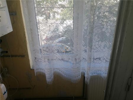 Langa Complexul Studentesc cu Centrala Apartament cu 1 Camer - Fotografie 5