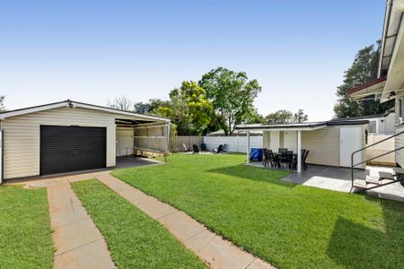 21 Charlotte Street, NEWTOWN - Photo 5