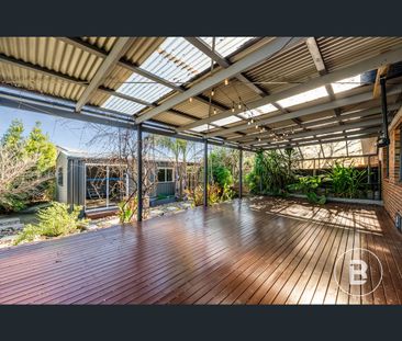 36 Churchill Avenue, Flora Hill, Vic 3550 - Photo 1