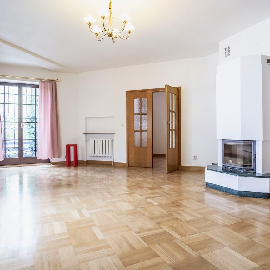 Warszawa, Wilanów, Warszawa, Wilanów - Zdjęcie 1