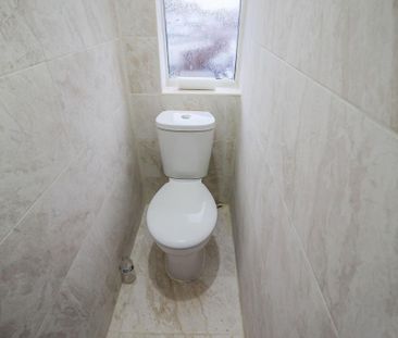 3 bedroom semi-detached house to rent - Photo 4