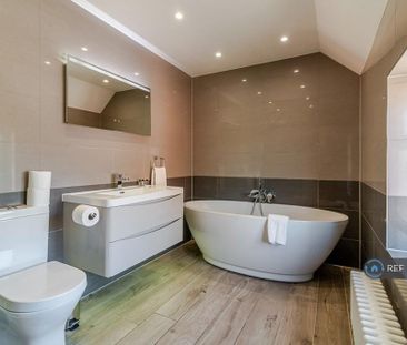 3 bedroom detached house to rent - Photo 1