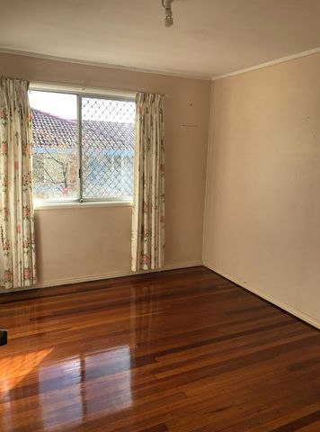 Spacious Family Home in Slacks Creek - Photo 2