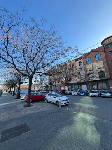 Apartamento de alquiler en Calle la Cora, 4, Parque Lagos - Photo 5
