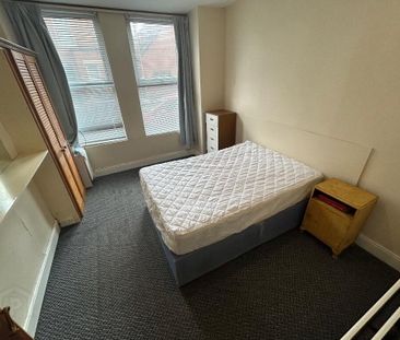 Flat 1, 18 Canterbury Street, Botanic, Belfast, BT7 1LB - Photo 2