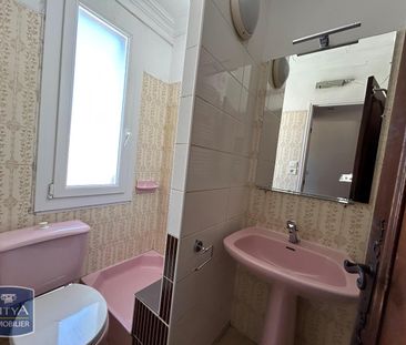 Location Appartement 3 pièces 43m² CARPENTRAS 84200 - Photo 3