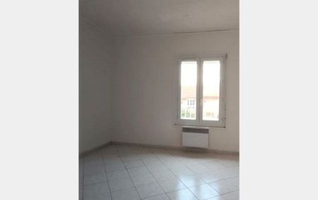 Location Appartement P4 veranda Pinet - Photo 3