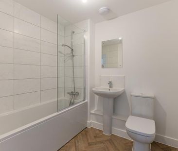 2 bedroom apartment to rent - Photo 4