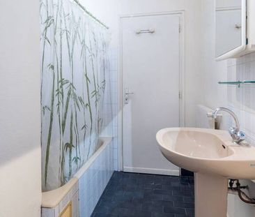 Location Appartement 2 pièces 42m² ANNECY LE VIEUX 74940 - Photo 3