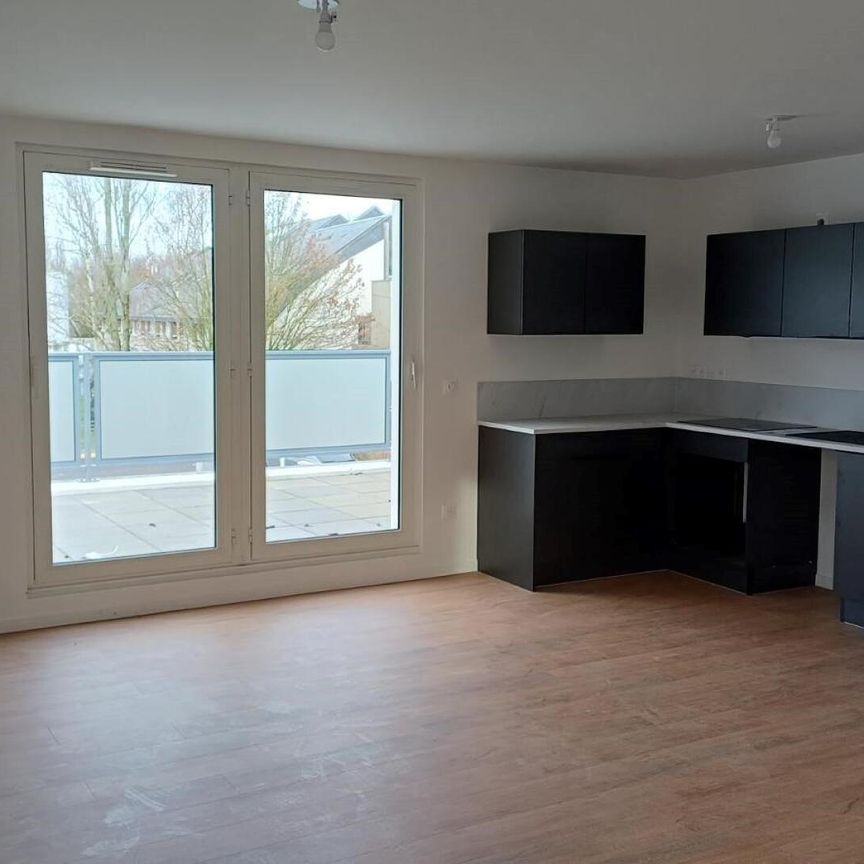 location Appartement T4 DE 100.17m² À BUSSY SAINT GEORGES - Photo 1
