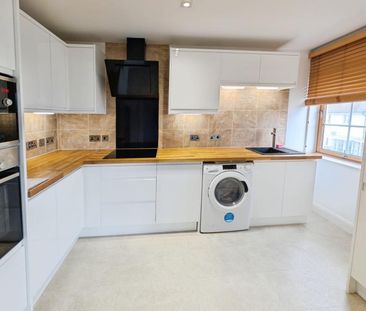 2 bedroom apartment to rent - Photo 3