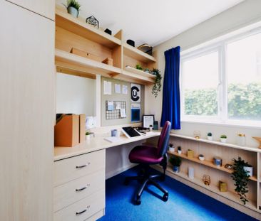 Single Ensuite Room - Photo 1