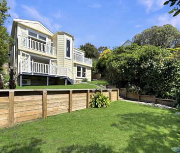 Welcome home to 212 Cockayne Road - Photo 3