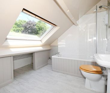 3 bedroom terraced house to rent - Photo 5