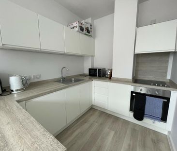 1 bedroom flat to rent - Photo 4