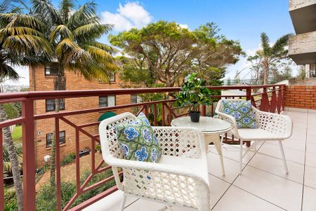 2/13 Clarke Street, Vaucluse - Photo 3