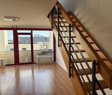 Helle 2,5-Zimmer-Maisonette-Wohnung mit 2 Balkonen in zentraler Lag... - Photo 1