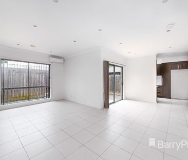 Style And Space In Great Locale! - Photo 1