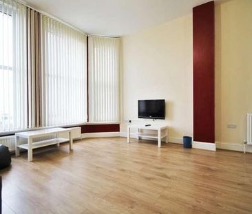 Ocean Apartments, St. Helens Parade, Southsea, PO4 - Photo 1