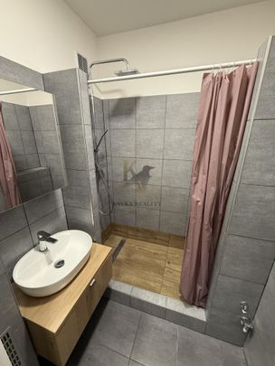Pronájem bytu 2+1 58 m2 - Fotografie 1